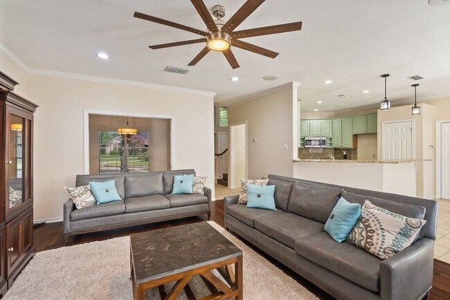 Photo - 7030 Chiswick Dr