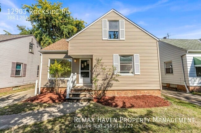 Building Photo - 12903 Rockside Rd Rental