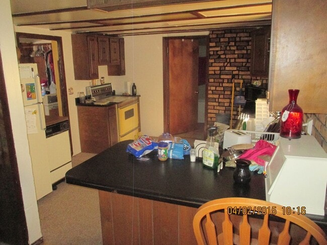 Photo - Available Immediately!  Spacious 1 bedroom house