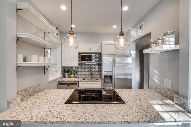 Photo - 4224 32nd St S