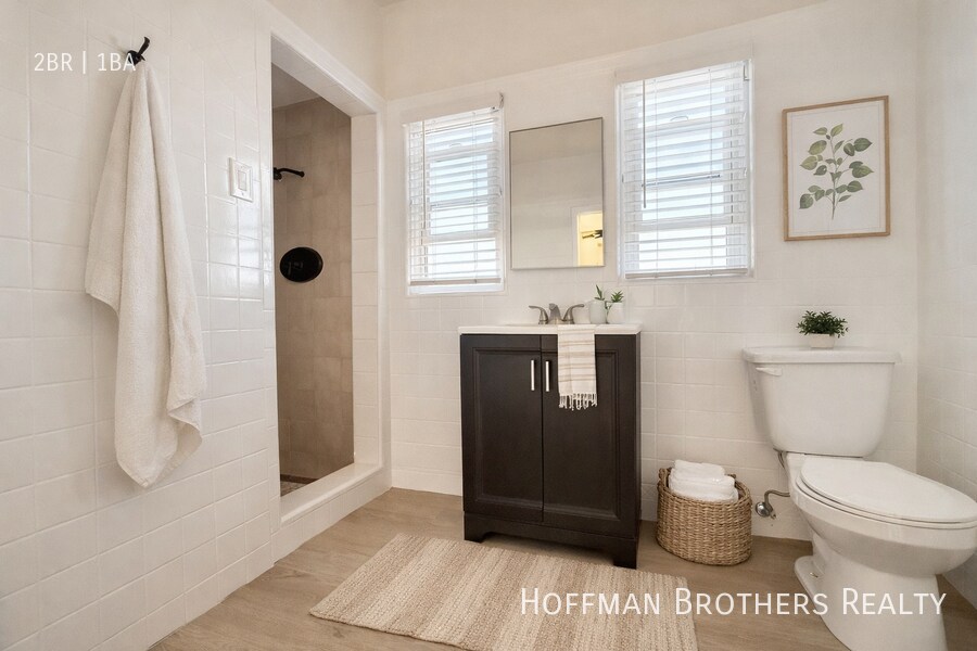 Photo - 1216 1/2 S Harvard Blvd