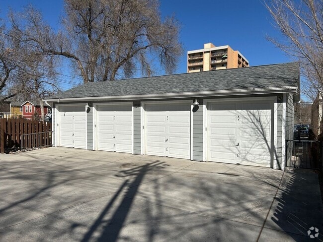 Building Photo - 525 E Kiowa St Unit 525EK-101 Rental