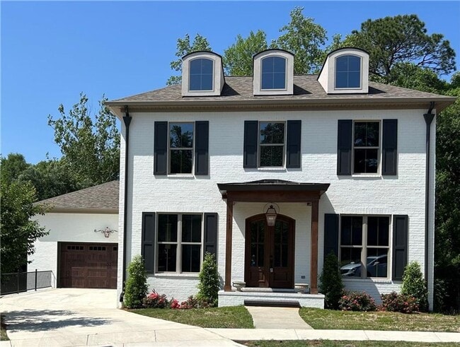 Photo - 5488 Hilltop Dr N