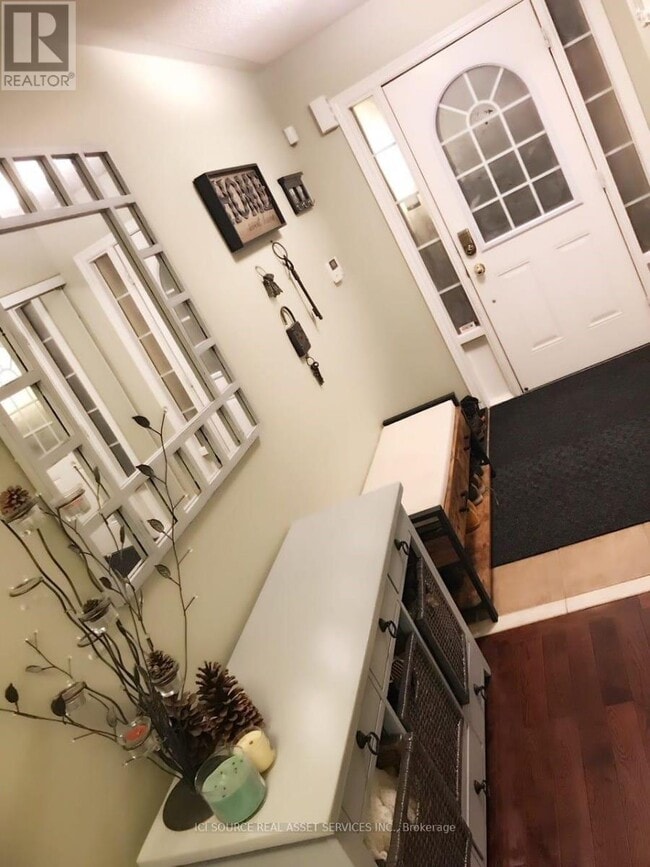 Photo - 42 Keywood St