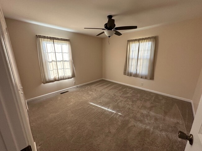 Photo - 1110 W Main St