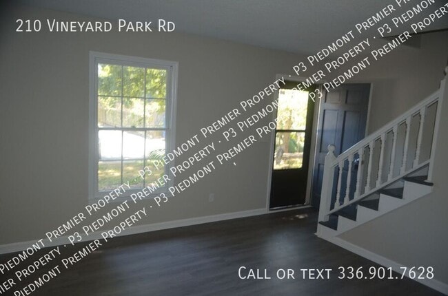 Photo - 210 Vineyard Park Rd