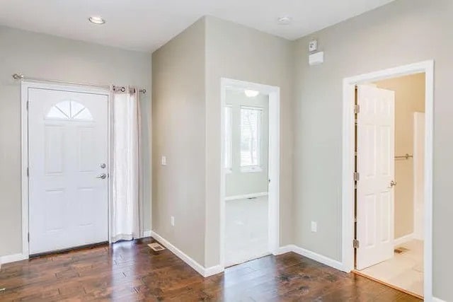 Photo - 1823 N 127th St E