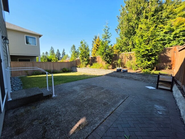 1631 182nd Pl SW