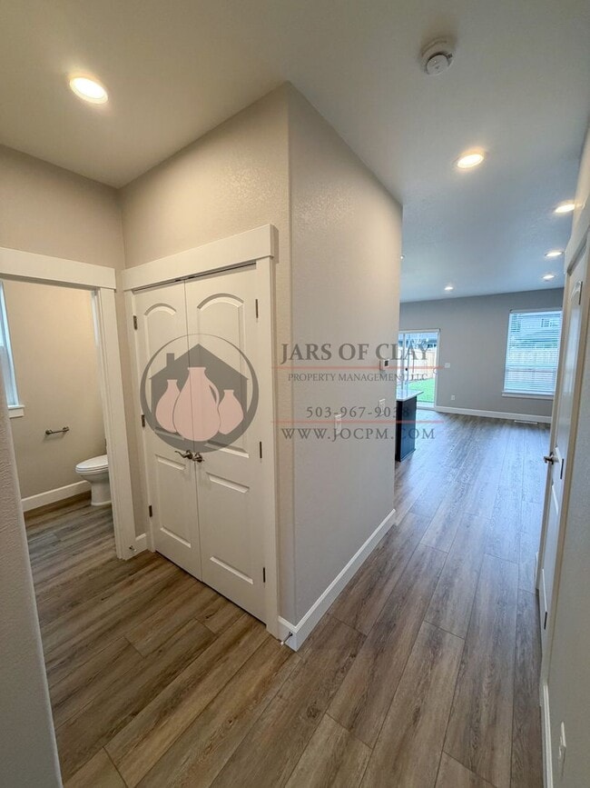 Photo - 1329/1331 #2023-LL765 Unit 1329