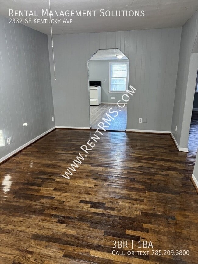 Photo - 2332 SE Kentucky Ave
