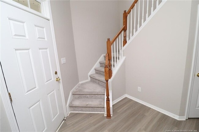 Photo - 104 Bell Tower Way