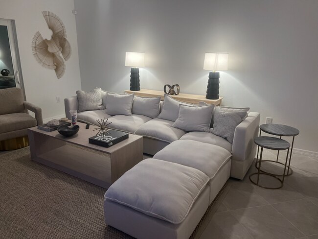 Photo - 43992 Boardwalk Loop Unidad 1522