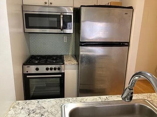 Photo - 350 W 50th St Unit 15A