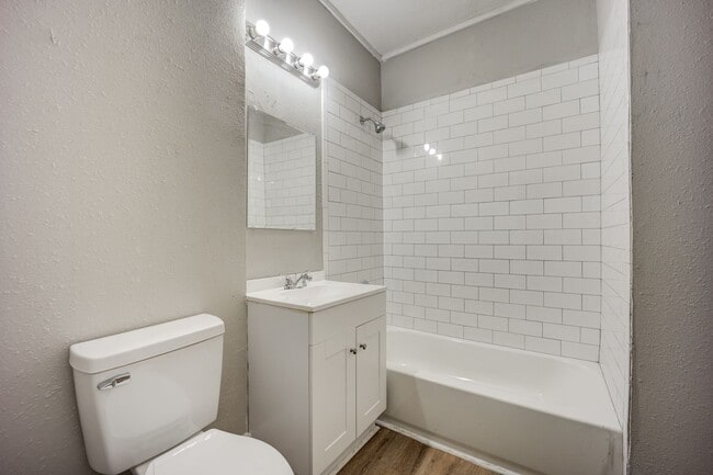 Photo - Freshly Updated 3 Bedroom House