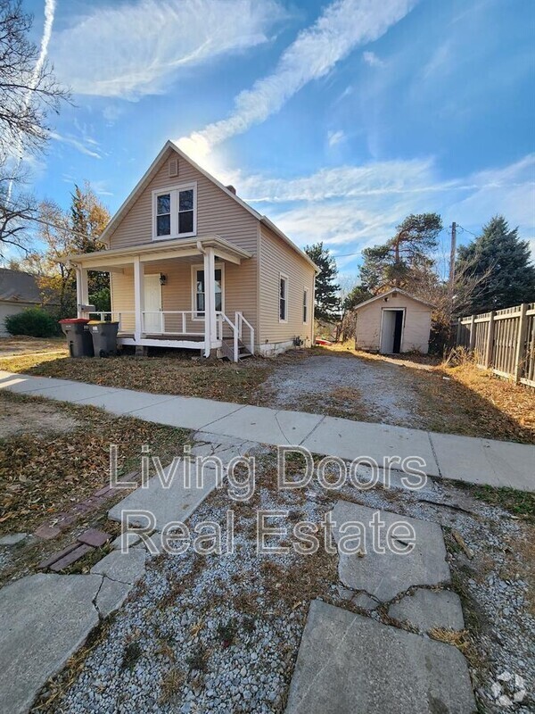 Building Photo - 1117 Saratoga Ave Rental