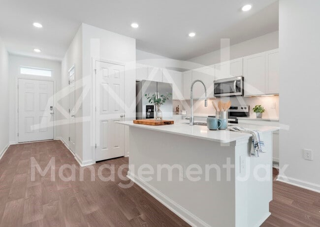 Photo - 5473 Tellaro Ln