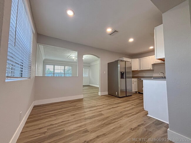 Photo - 6720 SW 17th St