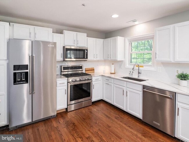 Photo - 731 Pine Valley Dr