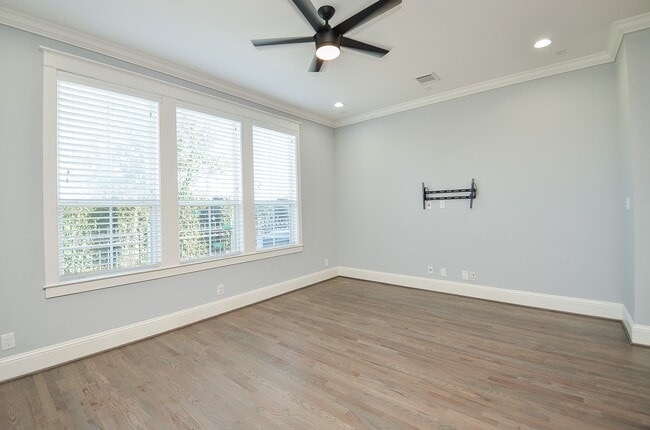 Photo - 2509 Judiway St