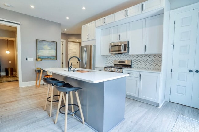874 Durant Pl NE Unit SI ID1490142P