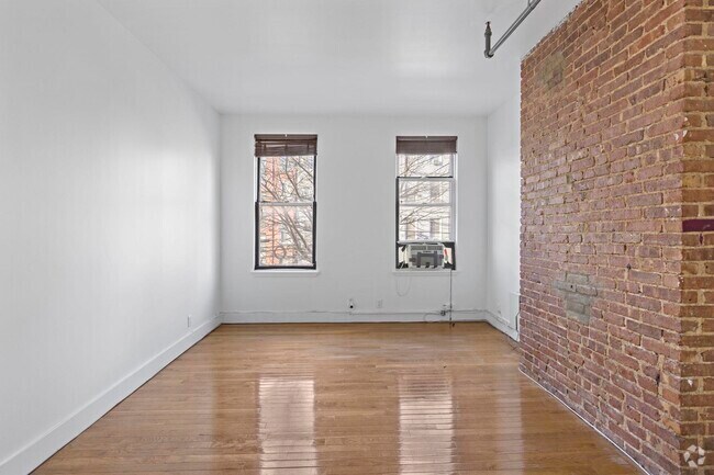 Building Photo - 309 Monroe St Unit 3 Rental