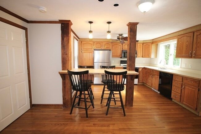 Photo - 27 Andover Rd