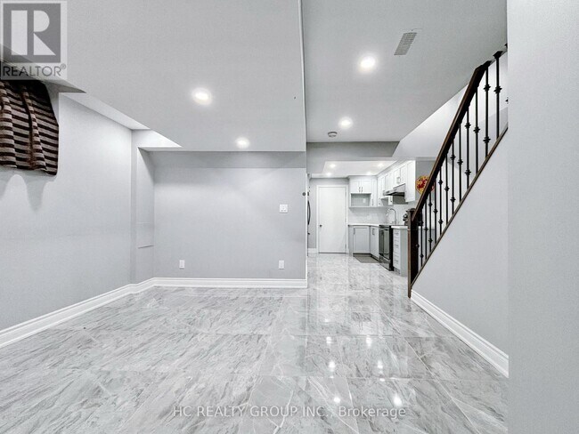 Photo - 310 Hammersly Blvd