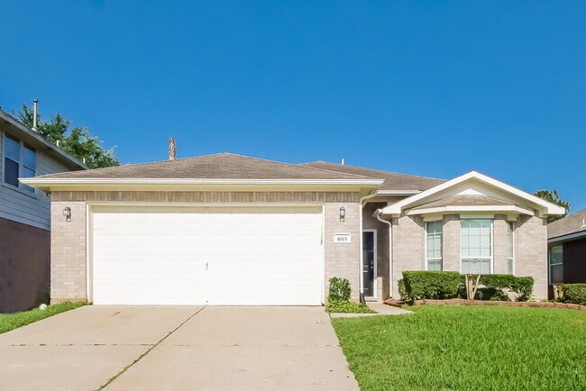 Building Photo - 1615 Trail Oaks Ct