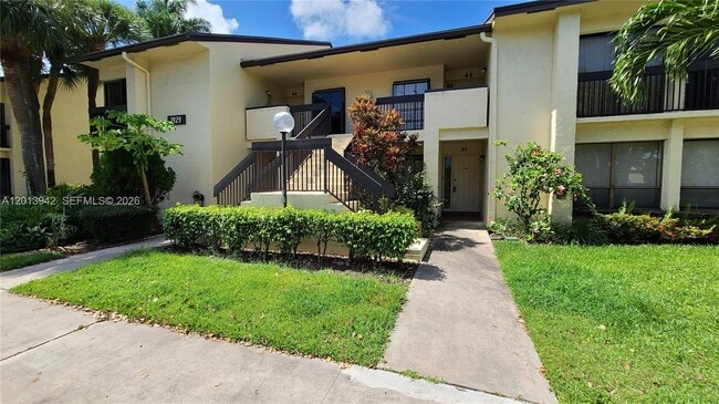 Photo - 1929 SW 15th St Unit 41