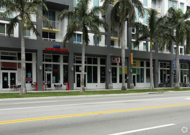 Photo - 275 NE 18th St