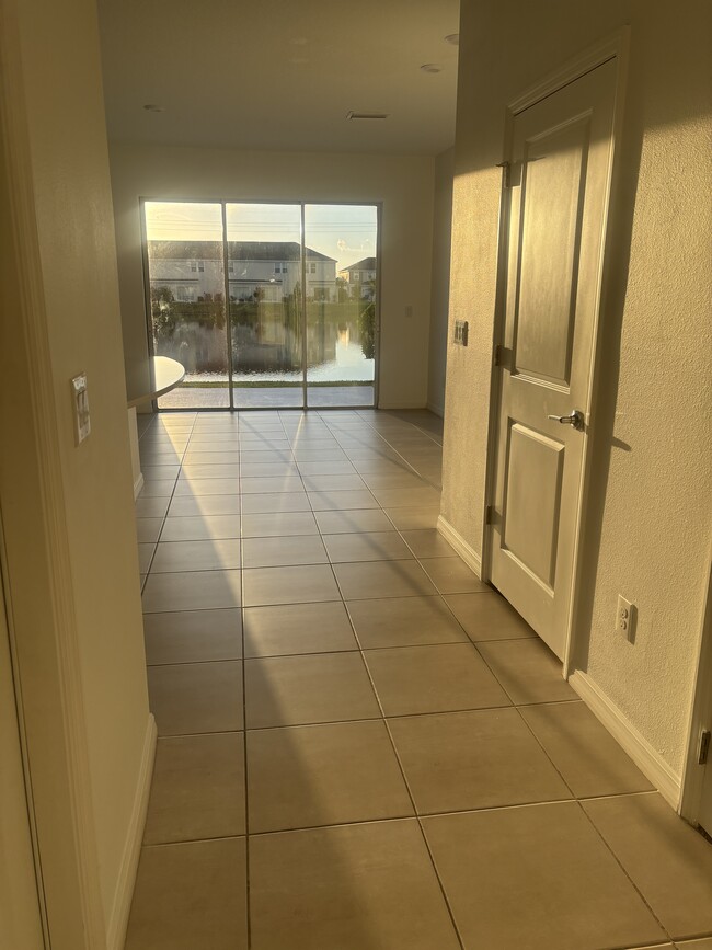 Photo - 2302 Alee Ln