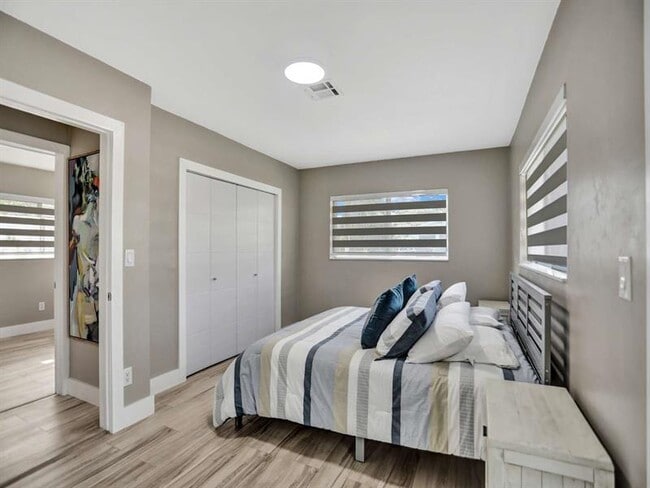 Photo - 491 SE 23rd Ave