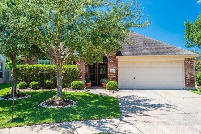 Building Photo - 23915 Elden Hills Ct