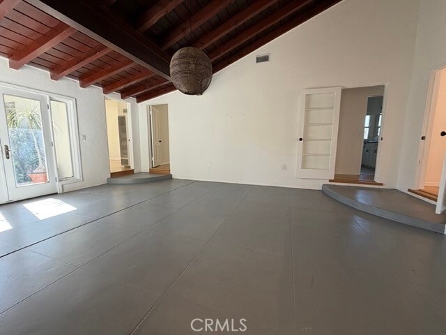 Photo - 15440 Dickens St