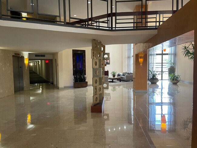 Photo - 400 Leslie Dr Unidad 1105