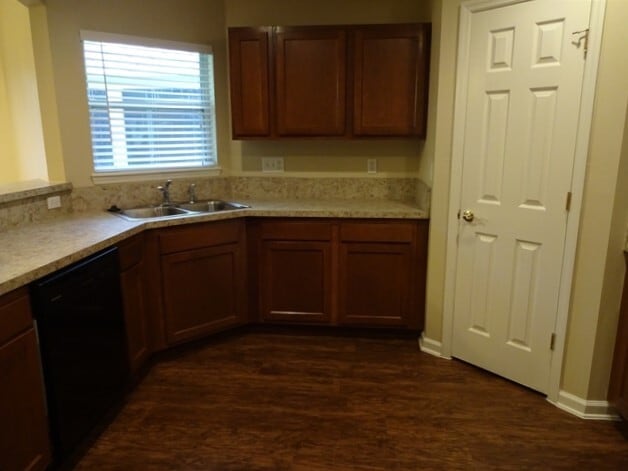 Photo - 2001 E Lymington Way