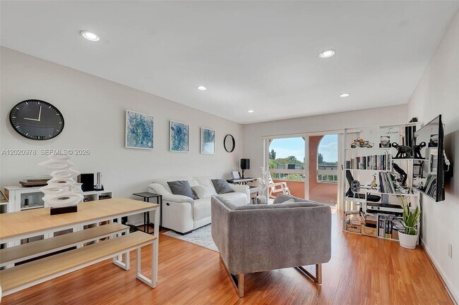 7701 Camino Real Unit A-416
