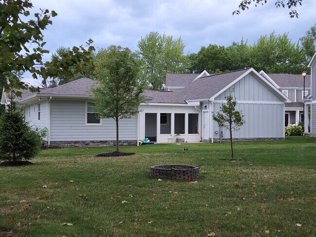 Photo - 220 Old County Line Rd