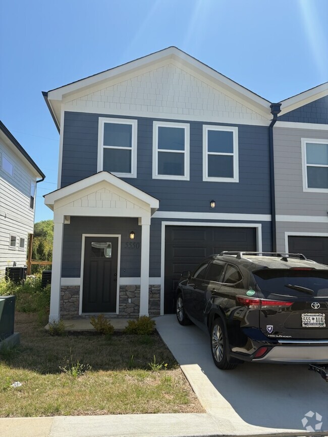 Building Photo - 5550 Stream Ln Rental