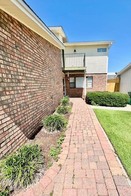 Photo - 937 Holbrook Cir