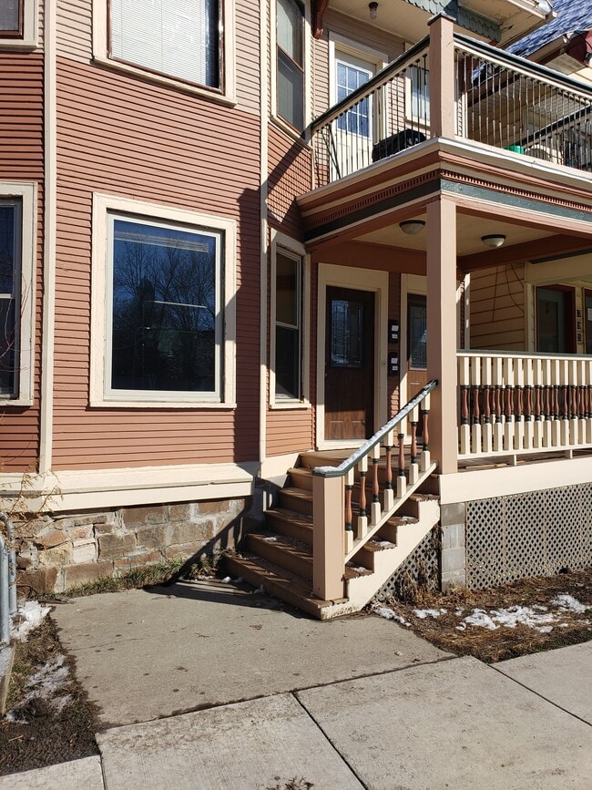 Photo - 13 S Blair St Unidad 13