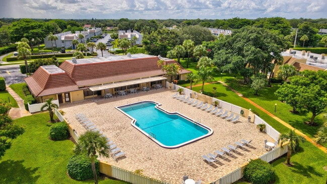 Photo - 2825 SW 22nd Ave Unit 201