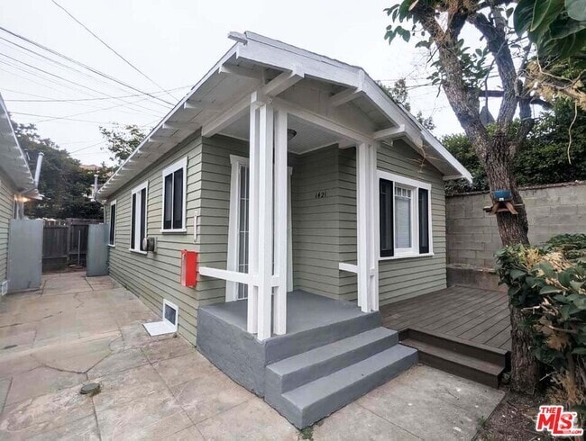 Building Photo - 1421 Kellam Ave Rental