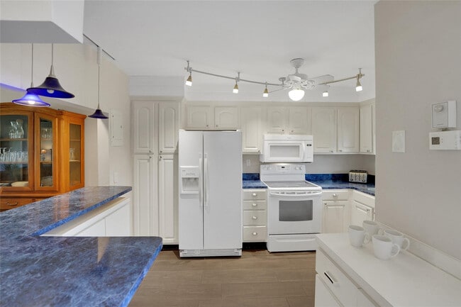 Photo - 8980 S Hollybrook Blvd Unit 304