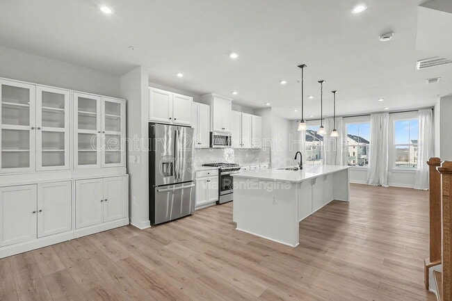 Photo - 1705 Dunnington Pl