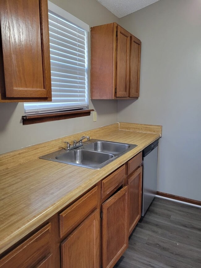 Photo - 1342 Independence Dr