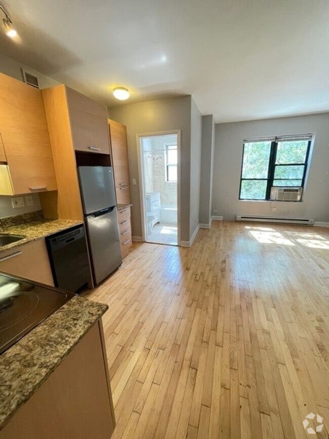 Building Photo - 732 W Bittersweet Pl Unit 103 Rental