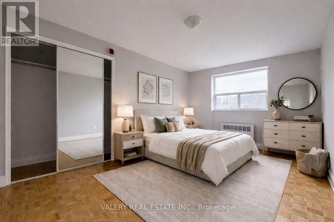 Photo - 1002 Lawrence Ave E Unit 216