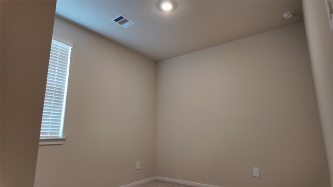 Photo - 14190 Granger Pointe Ln
