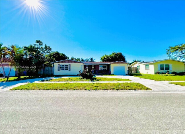 Photo - 6624 NW 2nd St